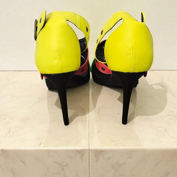 Cape Robbin High Heel Shoes, Size 6 -- ITEM #3311 - Picture 6 of 7